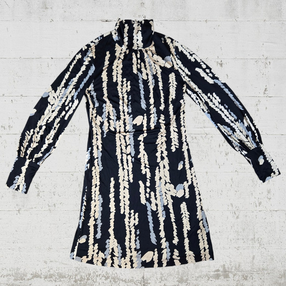 90s Vintage Trina Turk Black Turtleneck Silk USA Made Bodycon Mini Dress Size 4 - Picture 9 of 9